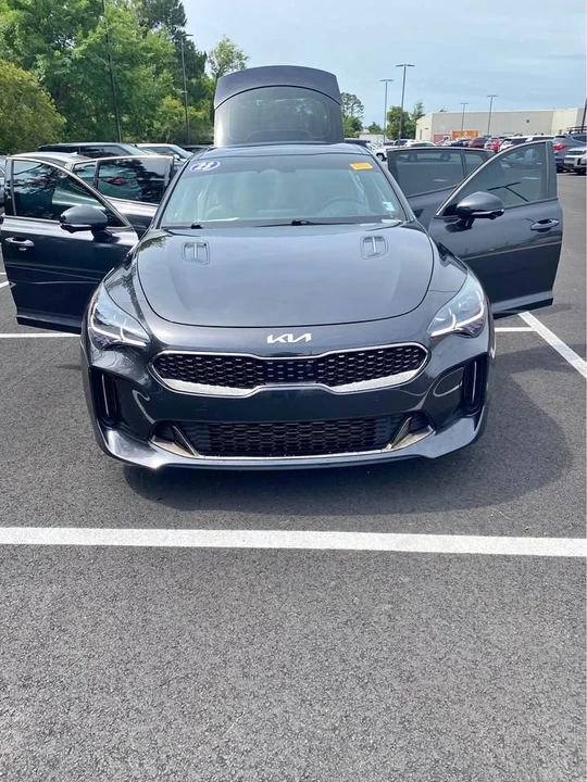 2023 Kia Stinger GT - Image 2 of 13