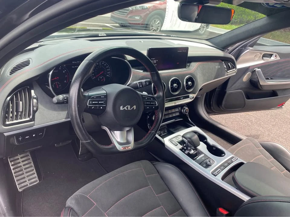2023 Kia Stinger GT - Image 7 of 13