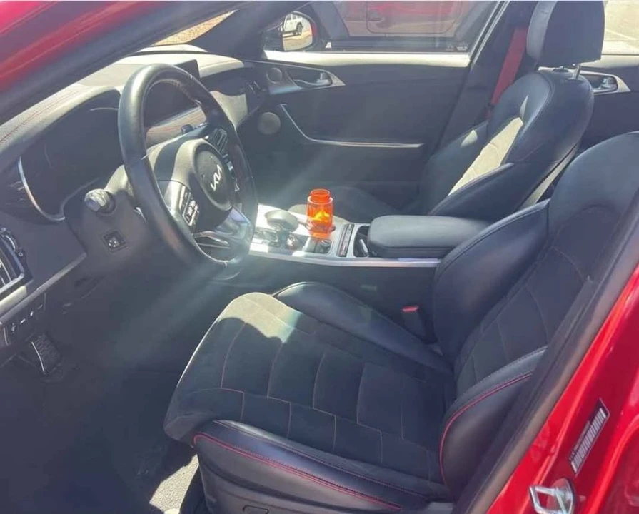2023 Kia Stinger GT - Image 5 of 5