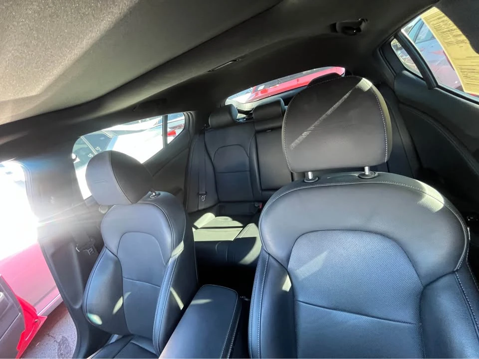 2023 Kia Stinger - Image 3 of 6