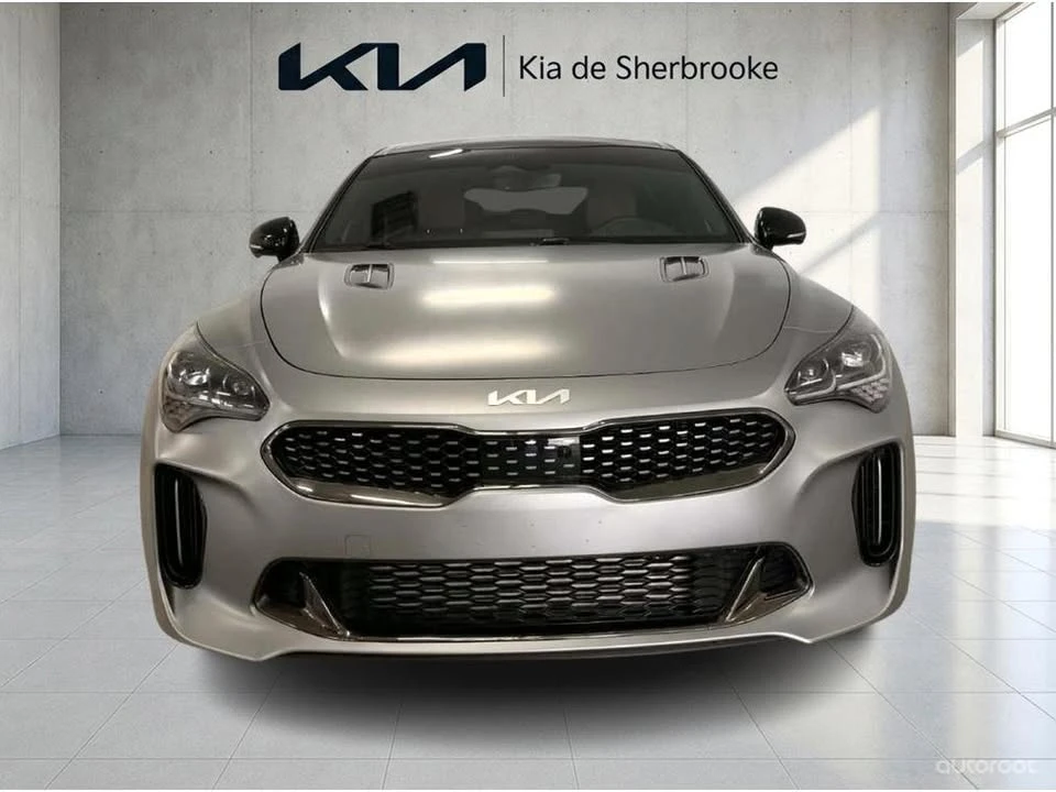 2023 Kia Stinger - Image 2 of 10