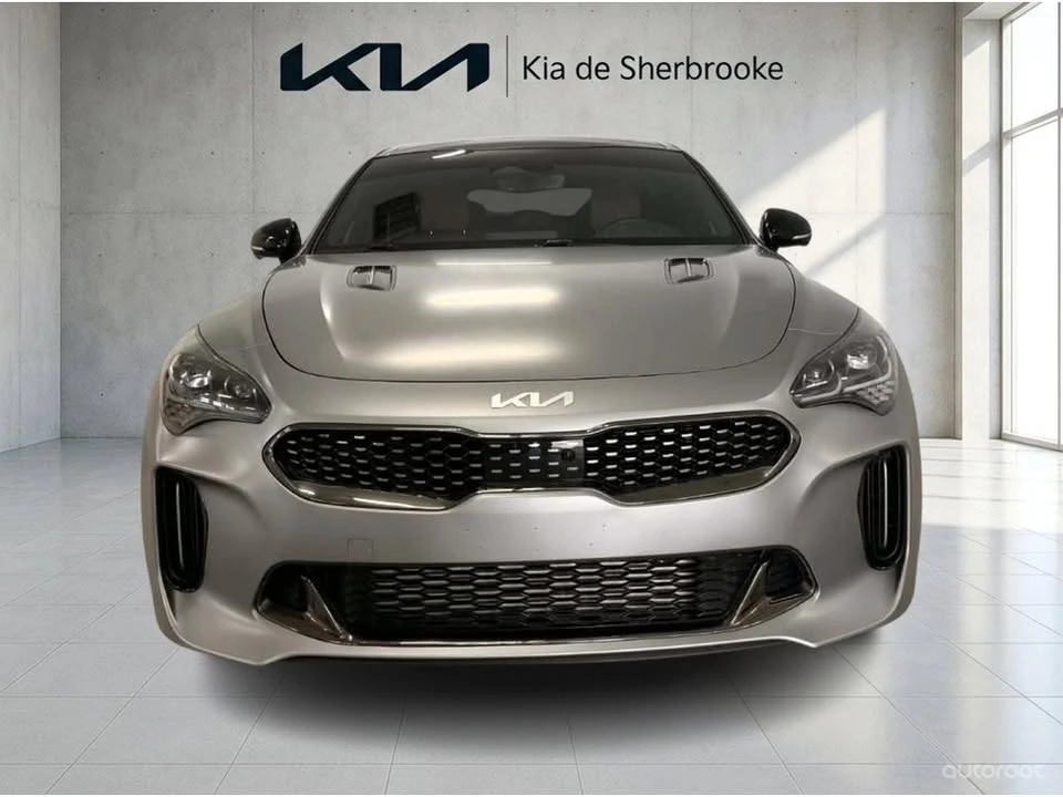 2023 Kia Stinger - Image 2 of 10