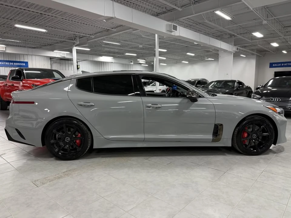 2023 Kia Stinger - Image 4 of 19