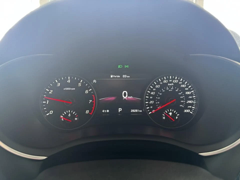 2023 Kia Stinger - Image 18 of 20