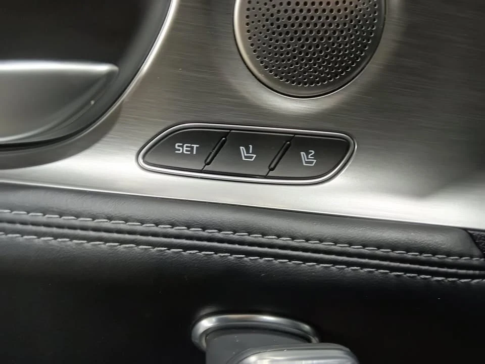 2023 Kia Stinger - Image 20 of 20