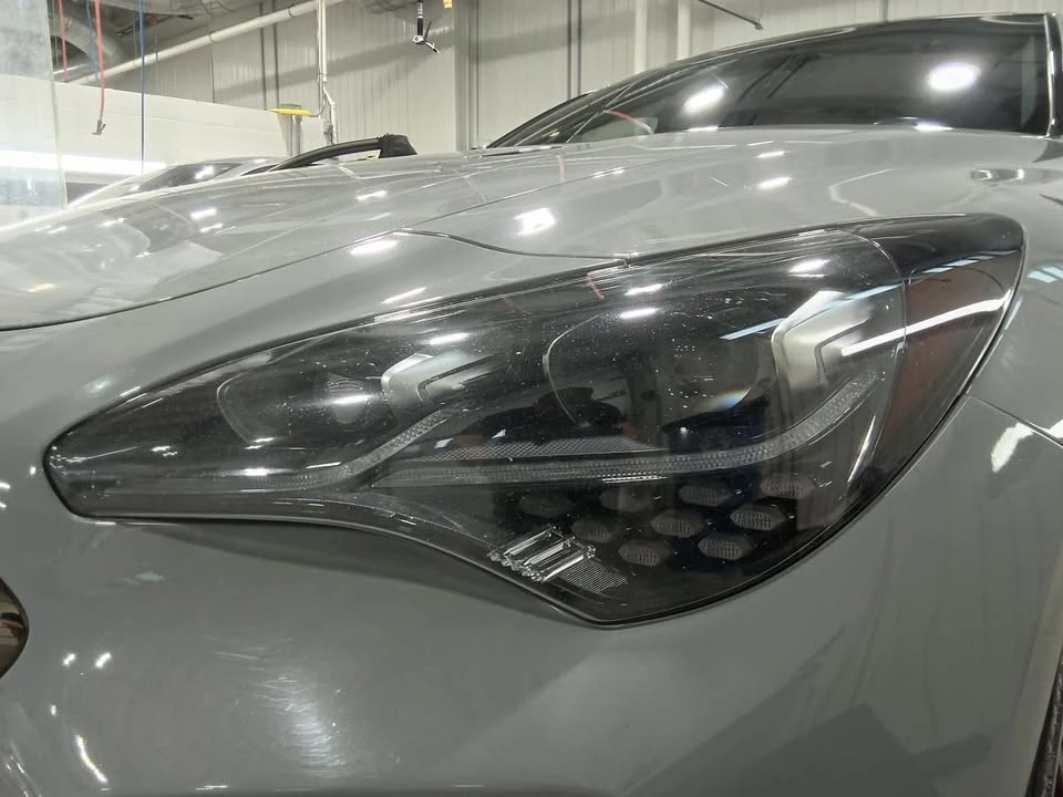 2023 Kia Stinger - Image 9 of 20