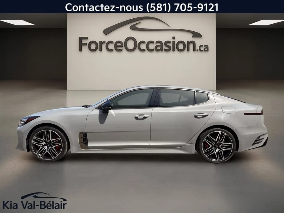2023 Kia Stinger - Image 9 of 20