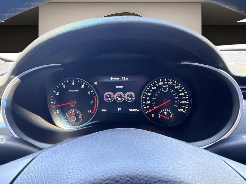 2023 Kia Stinger - Image 12 of 20