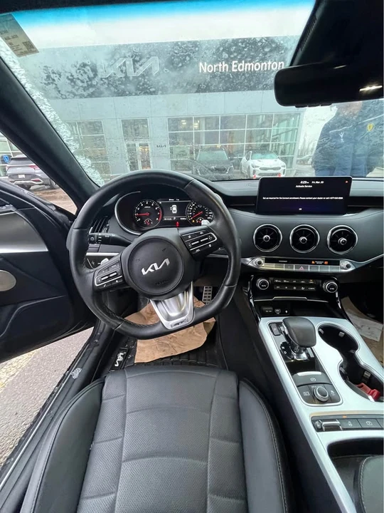 2023 Kia Stinger GT - Image 11 of 11