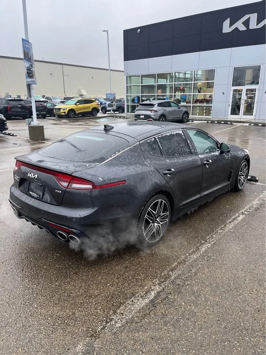 2023 Kia Stinger GT - Image 6 of 11