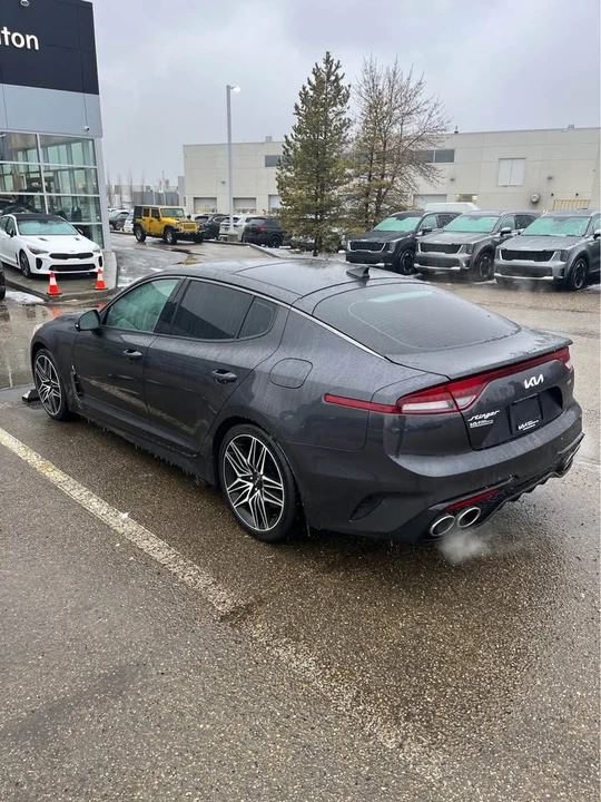 2023 Kia Stinger GT - Image 4 of 11