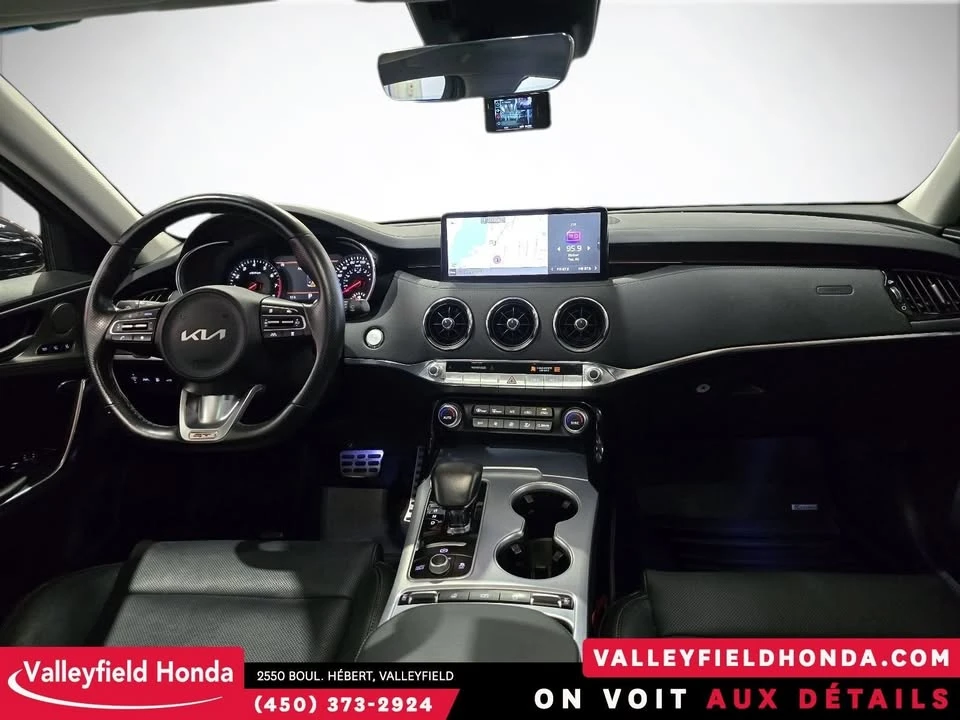 2023 Kia Stinger GT - Image 17 of 20