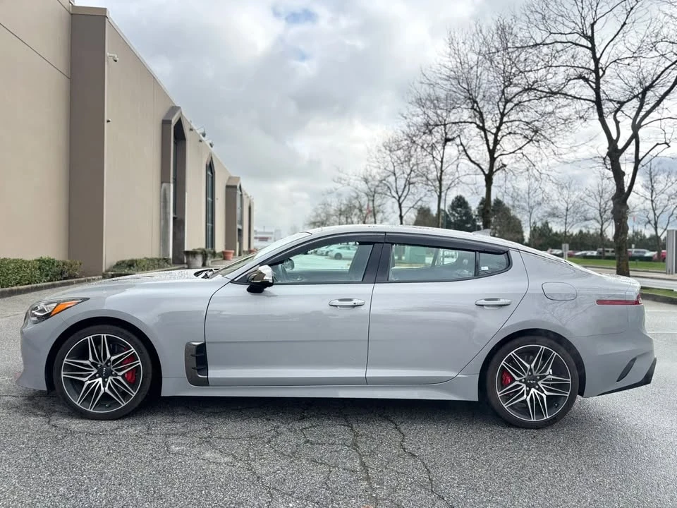 2023 Kia Stinger GT - Image 8 of 20