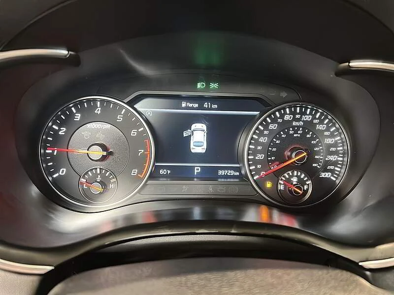 2023 Kia Stinger GT - Image 7 of 8
