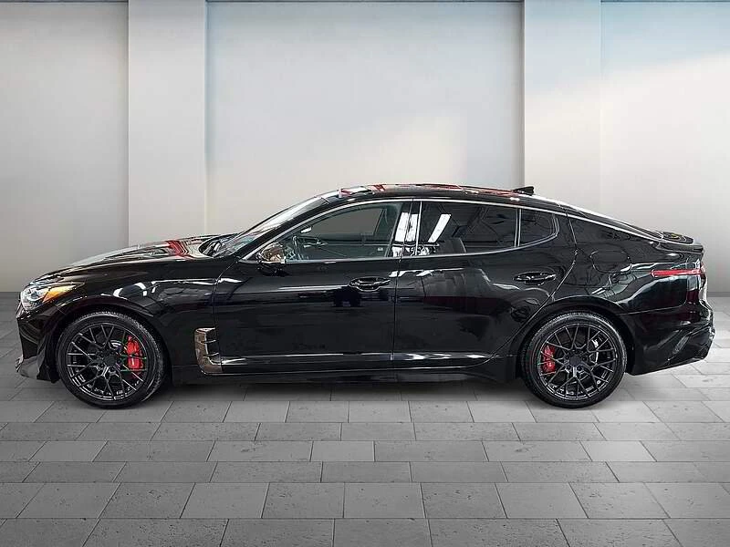2023 Kia Stinger GT - Image 2 of 8