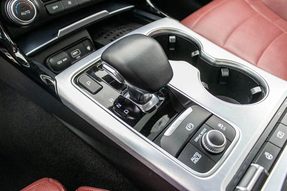 2023 Kia Stinger GT - Image 13 of 20
