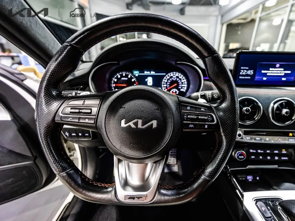 2023 Kia Stinger GT - Image 12 of 20