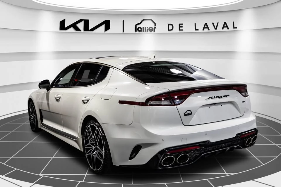 2023 Kia Stinger GT - Image 8 of 20