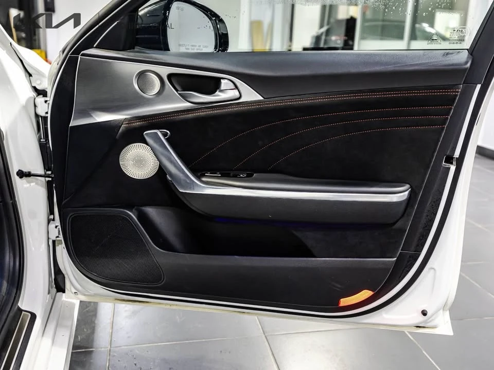 2023 Kia Stinger GT - Image 20 of 20