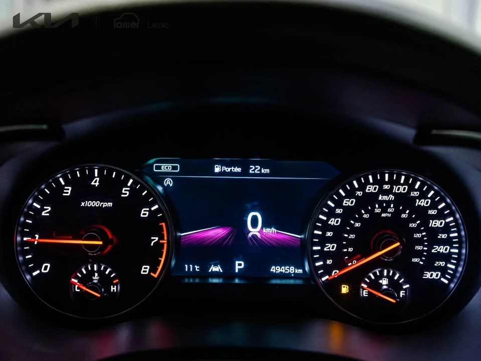 2023 Kia Stinger GT - Image 13 of 20