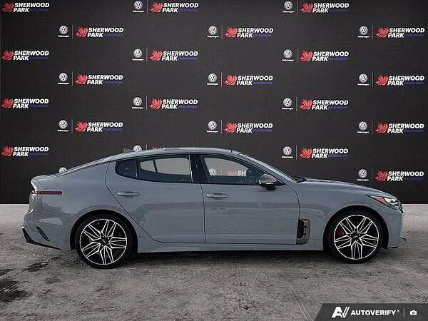 2023 Kia Stinger GT - Image 4 of 17