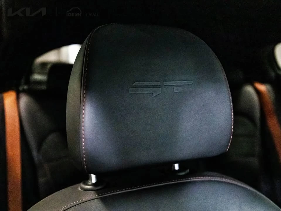2023 Kia Stinger GT - Image 18 of 19