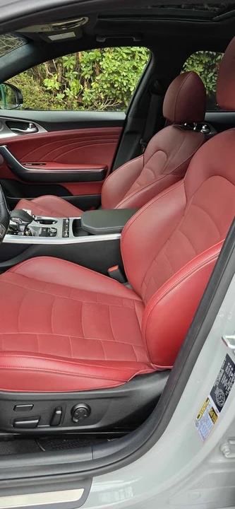 2023 Kia Stinger GT - Image 9 of 17