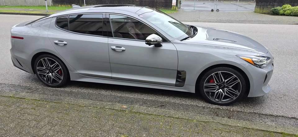 2023 Kia Stinger GT - Image 5 of 17