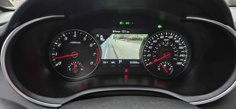 2023 Kia Stinger GT - Image 15 of 17