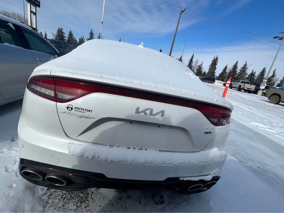 2023 Kia Stinger GT - Image 4 of 8