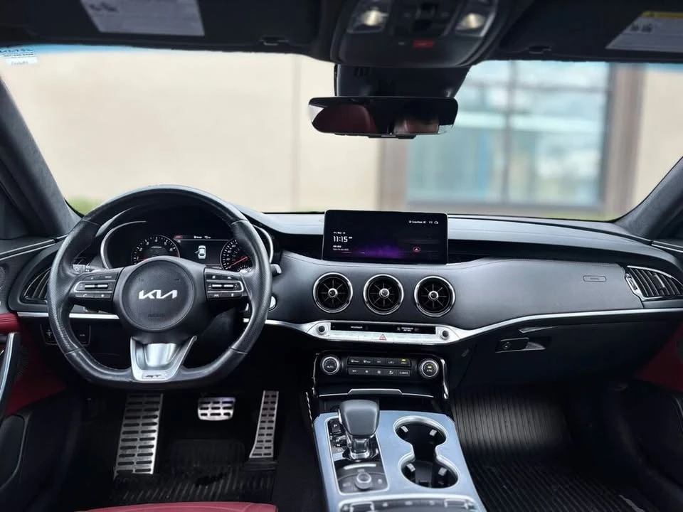 2023 Kia Stinger GT - Image 7 of 13