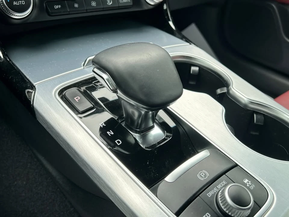 2023 Kia Stinger GT - Image 11 of 17