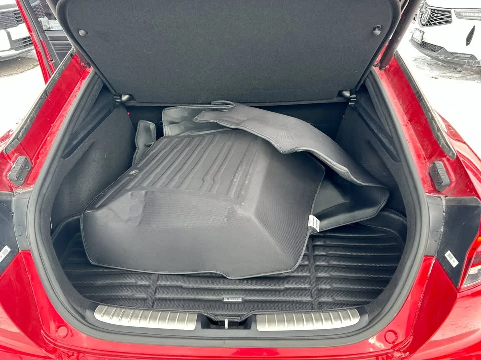2023 Kia Stinger GT - Image 15 of 16