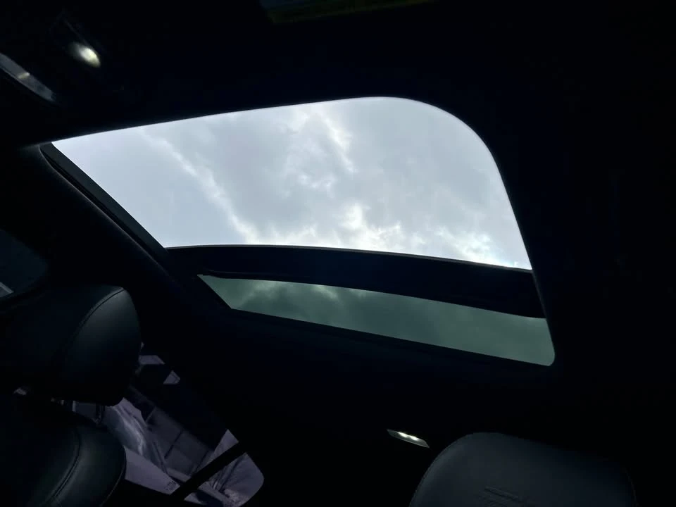 2023 Kia Stinger GT - Image 13 of 16