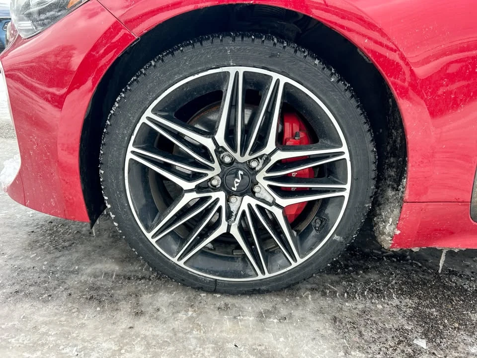 2023 Kia Stinger GT - Image 2 of 16