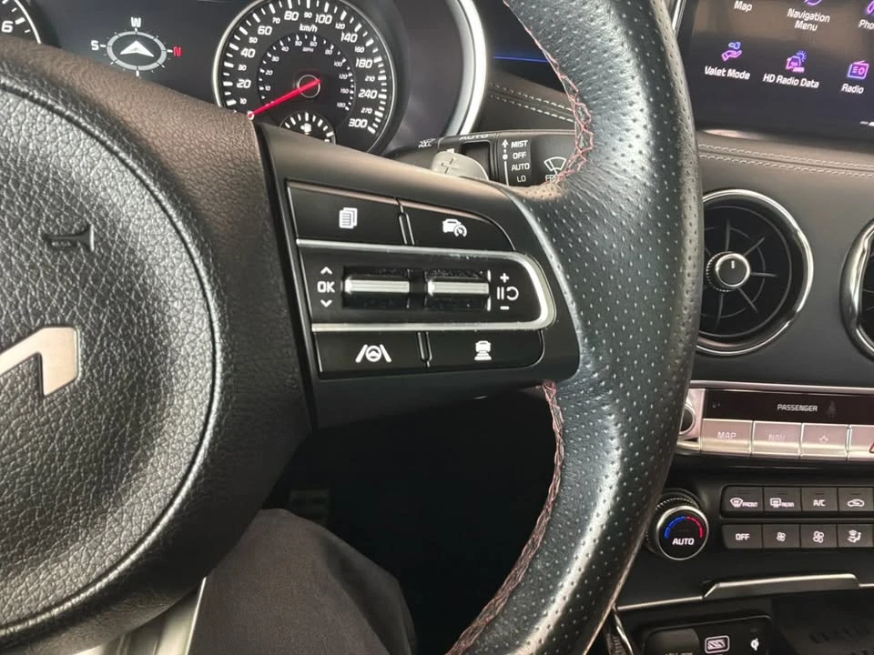 2023 Kia Stinger GT - Image 12 of 19