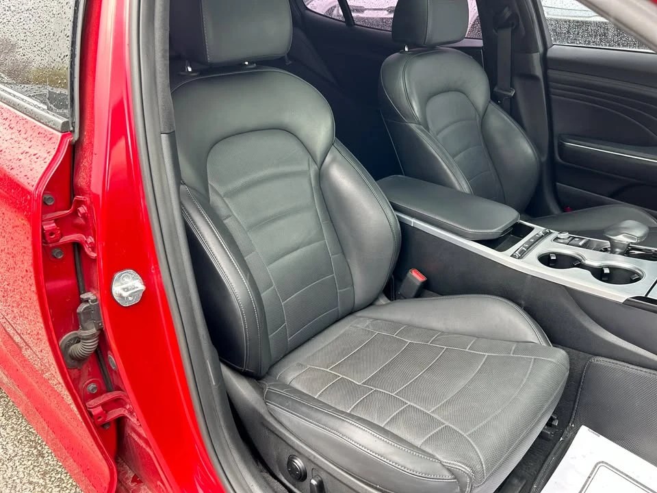2023 Kia Stinger GT - Image 15 of 19