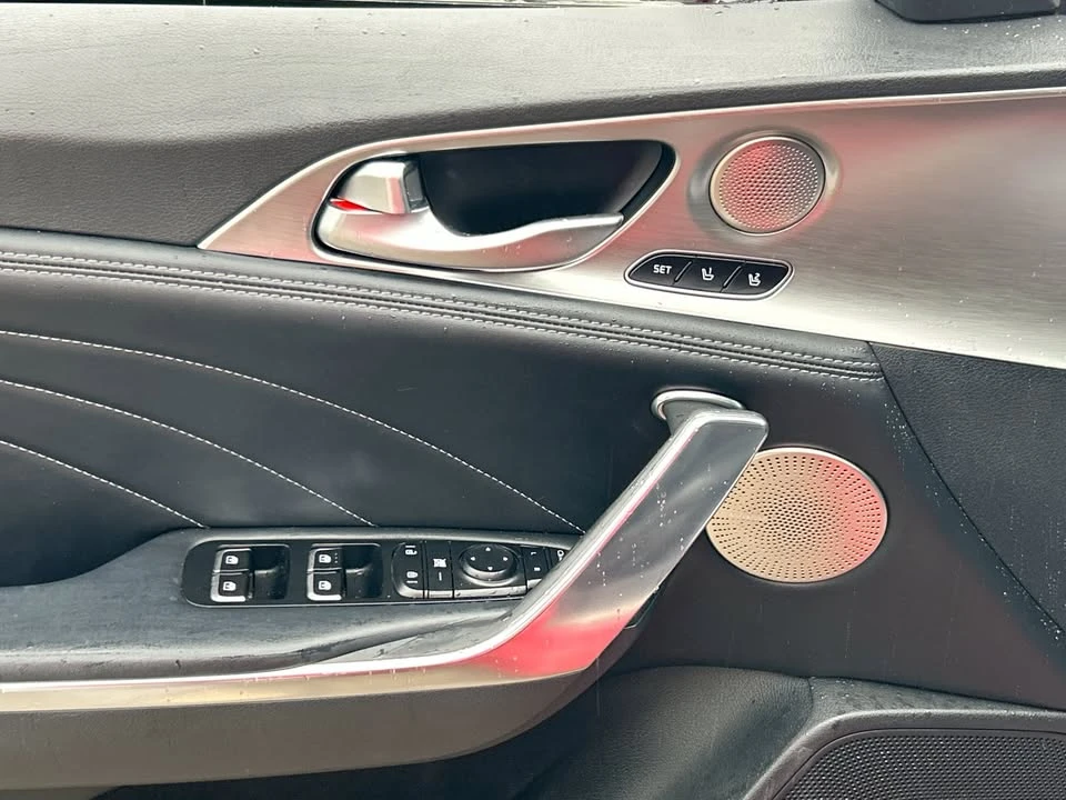2023 Kia Stinger GT - Image 5 of 19