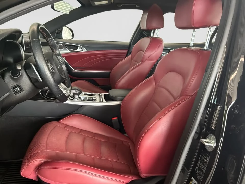 2023 Kia Stinger GT - Image 9 of 19