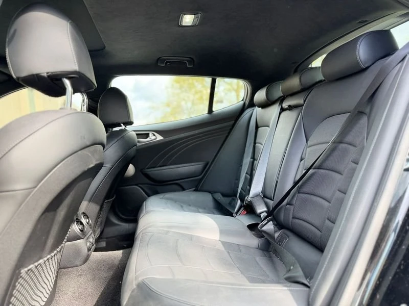 2023 Kia Stinger GT - Image 18 of 19