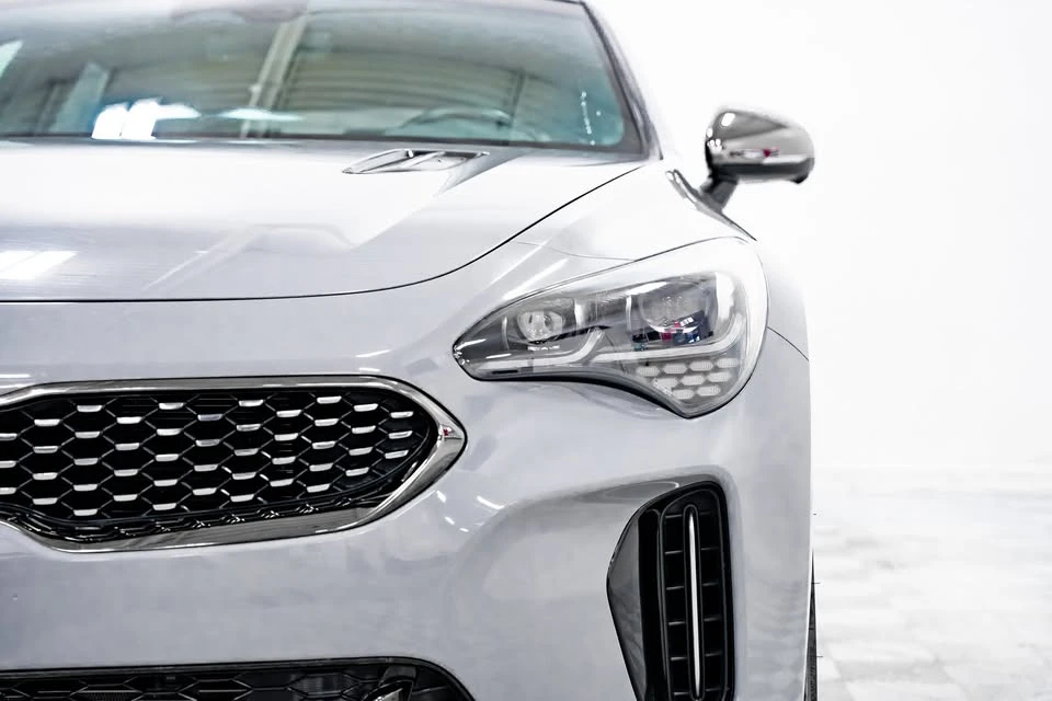 2023 Kia Stinger GT - Image 11 of 18