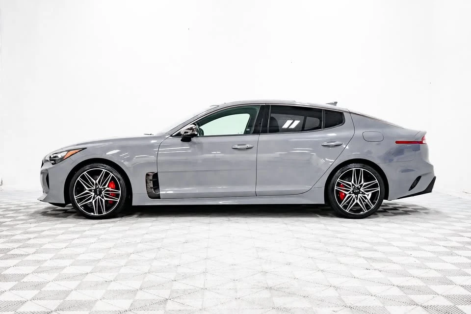 2023 Kia Stinger GT - Image 11 of 20