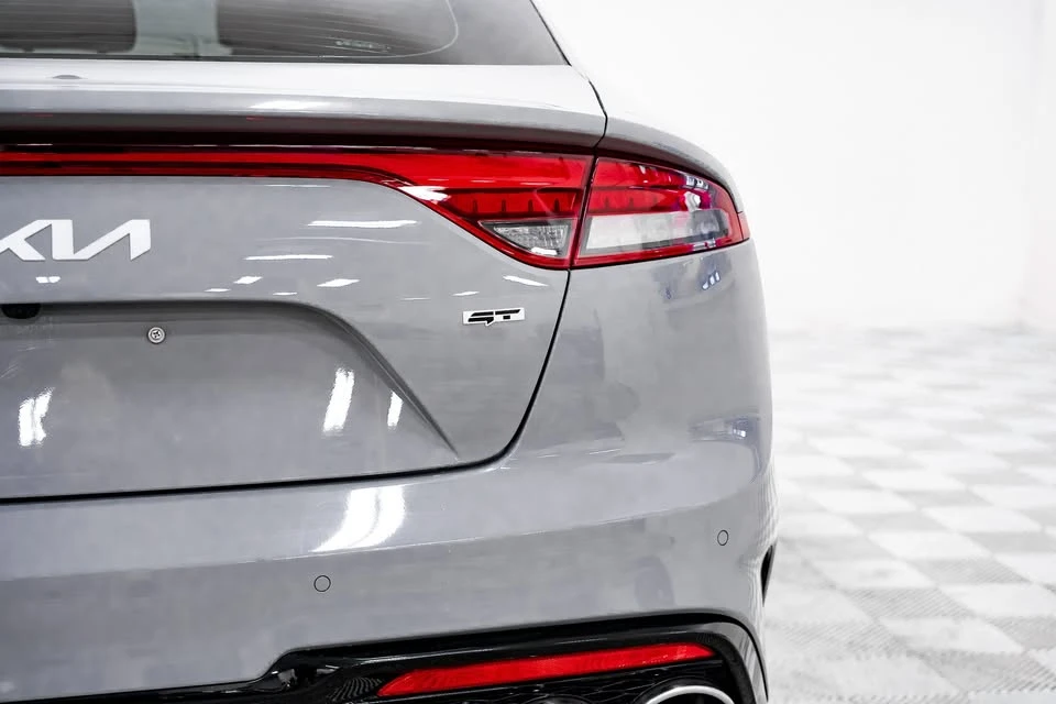 2023 Kia Stinger GT - Image 8 of 18