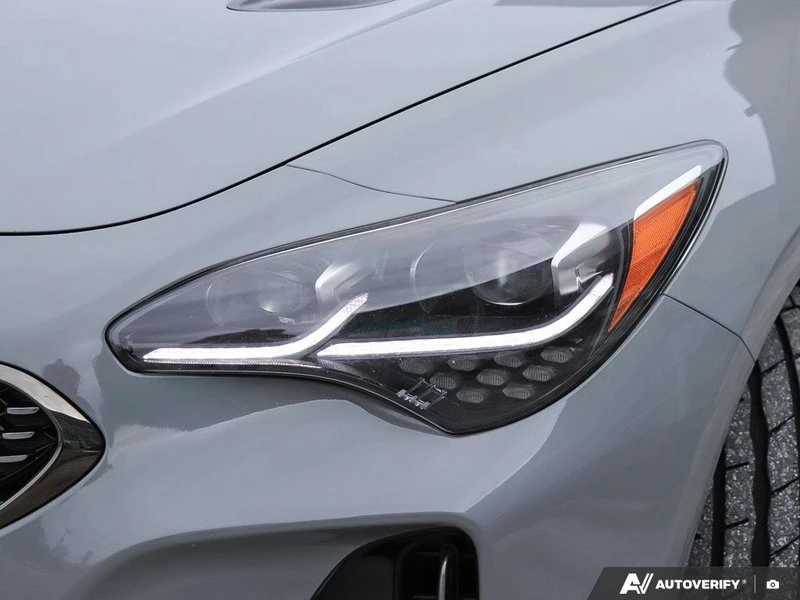 2023 Kia Stinger GT - Image 10 of 19