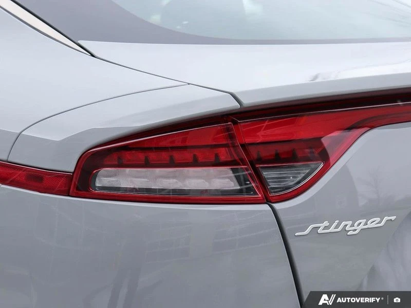 2023 Kia Stinger GT - Image 11 of 19