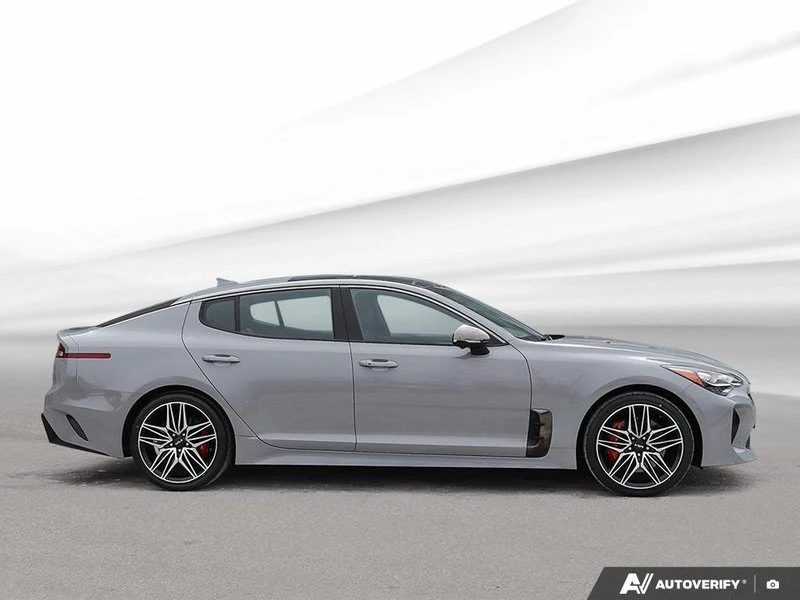 2023 Kia Stinger GT - Image 8 of 19