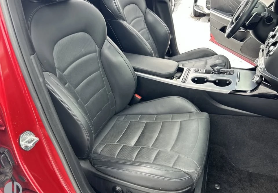 2023 Kia Stinger GT - Image 9 of 20