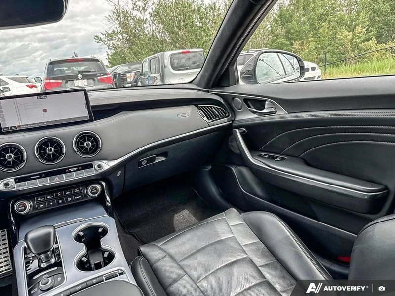 2023 Kia Stinger GT - Image 11 of 20