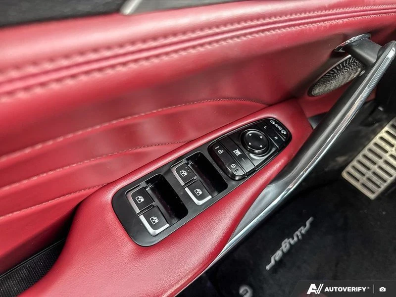 2023 Kia Stinger GT - Image 17 of 20