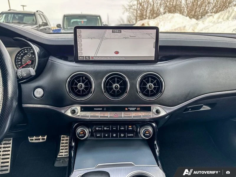 2023 Kia Stinger GT - Image 14 of 20